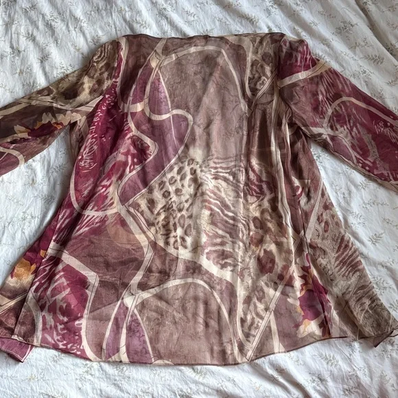 Sheer animal print cardigan in great condition size large - Picture 5 of 6